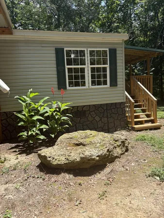 a view of a entryway