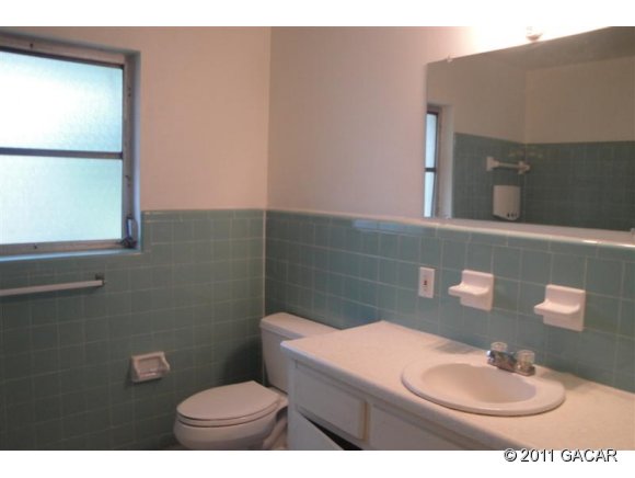 531 Northwest 55th Street Gainesville, FL 32607 - Photo 11 of 24 Gallery Image 11