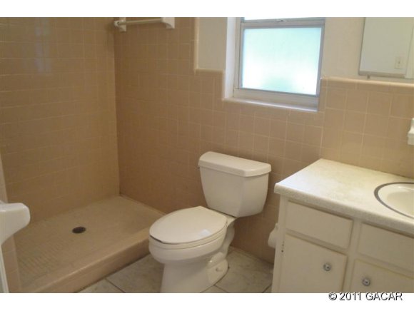 531 Northwest 55th Street Gainesville, FL 32607 - Photo 12 of 24 Gallery Image 12