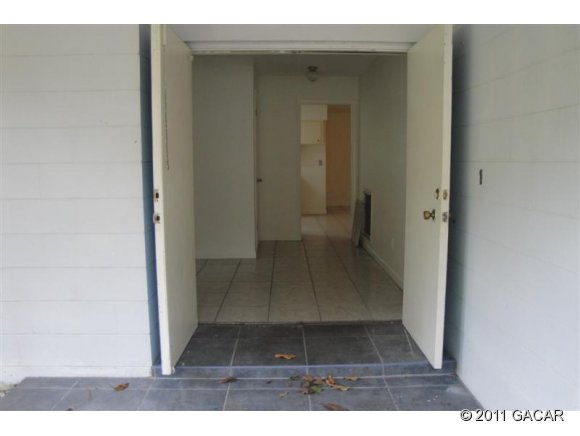 531 Northwest 55th Street Gainesville, FL 32607 - Photo 16 of 24 Gallery Image 16