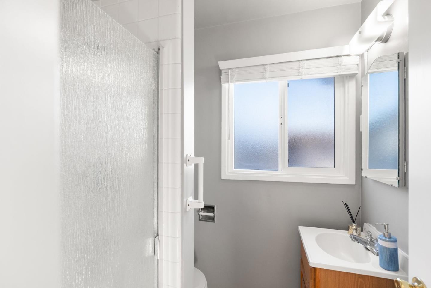 115 Anderson Road Watsonville, CA 95076 - Photo 22 of 40 Gallery Image 22