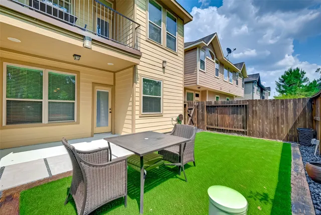 $3,000 | 50 Cheswood Manor Drive, The Woodlands, TX 77382