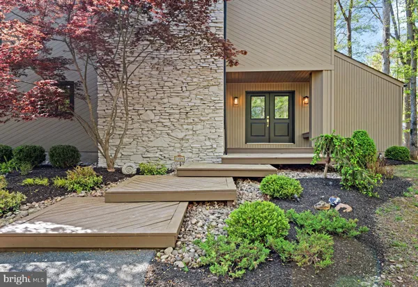 $970,000 | 11006 Valley Heights Drive, Owings Mills, MD 21117