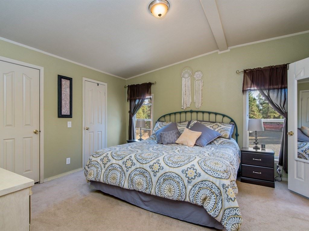 11315 East Halliday Road Colbert, WA 99005 - Photo 11 of 20