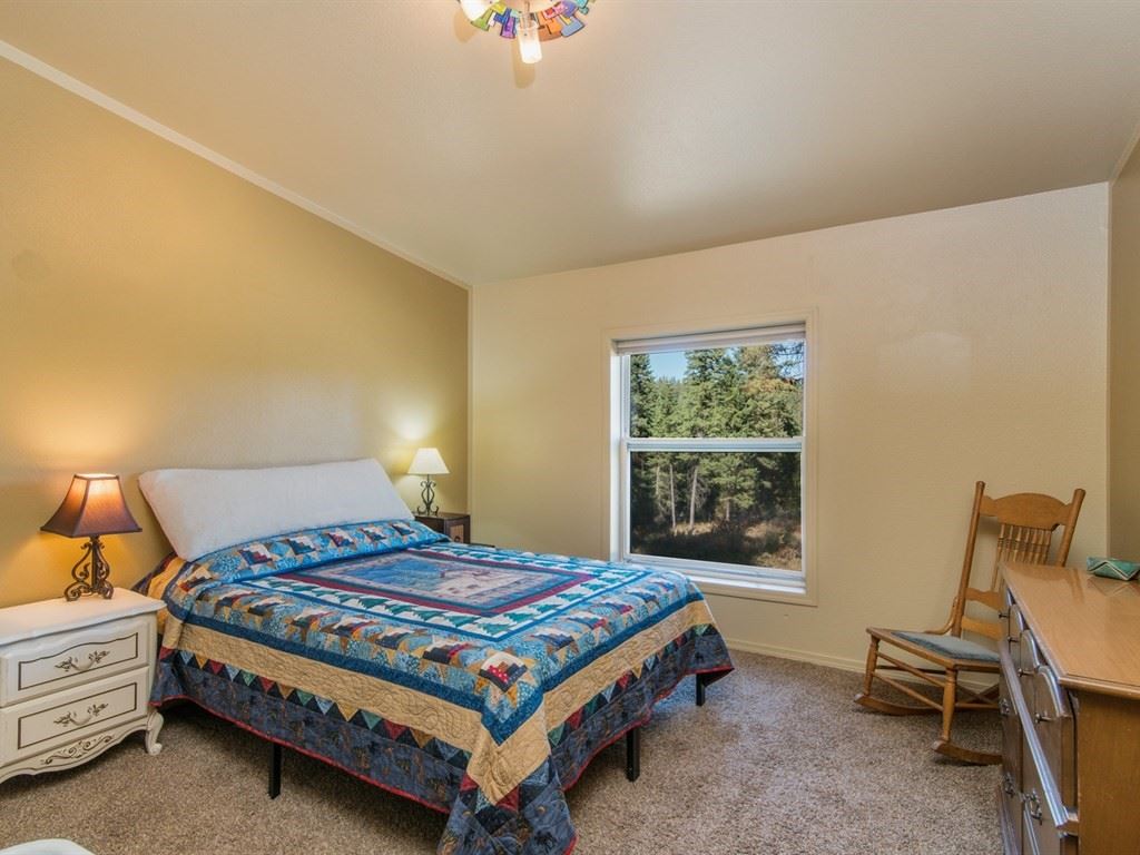 11315 East Halliday Road Colbert, WA 99005 - Photo 15 of 20