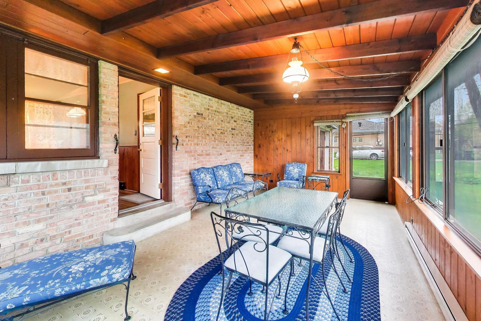 8012 West Davis Street Niles, IL 60714 - Photo 18 of 48