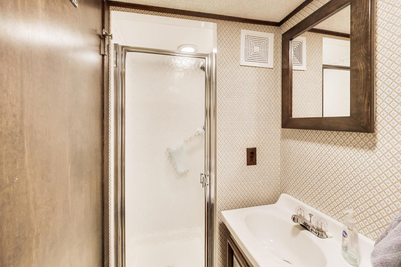 8012 West Davis Street Niles, IL 60714 - Photo 38 of 48