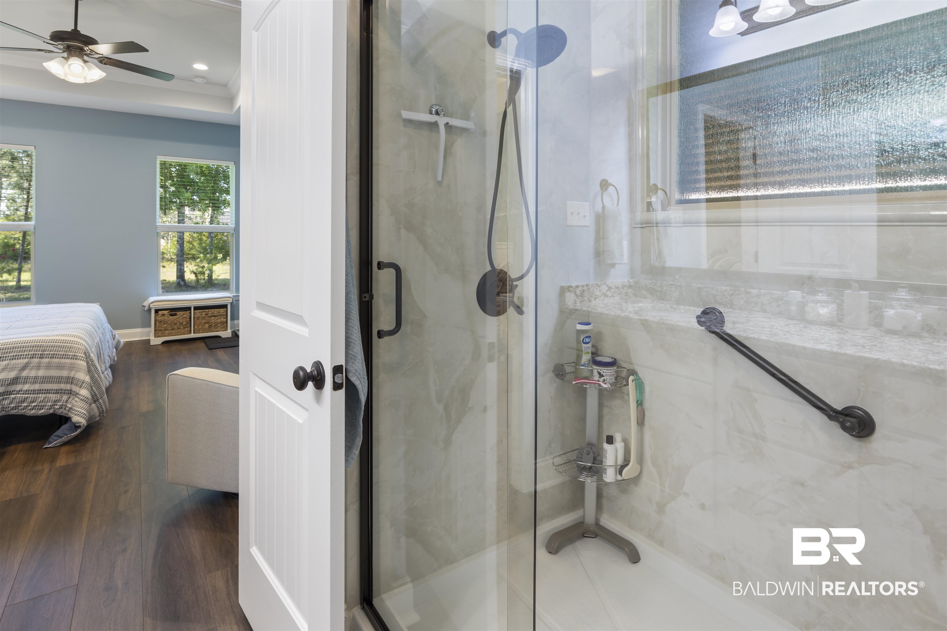 1290 Surrey Loop Foley, AL 36535 - Photo 15 of 47 Primary shower