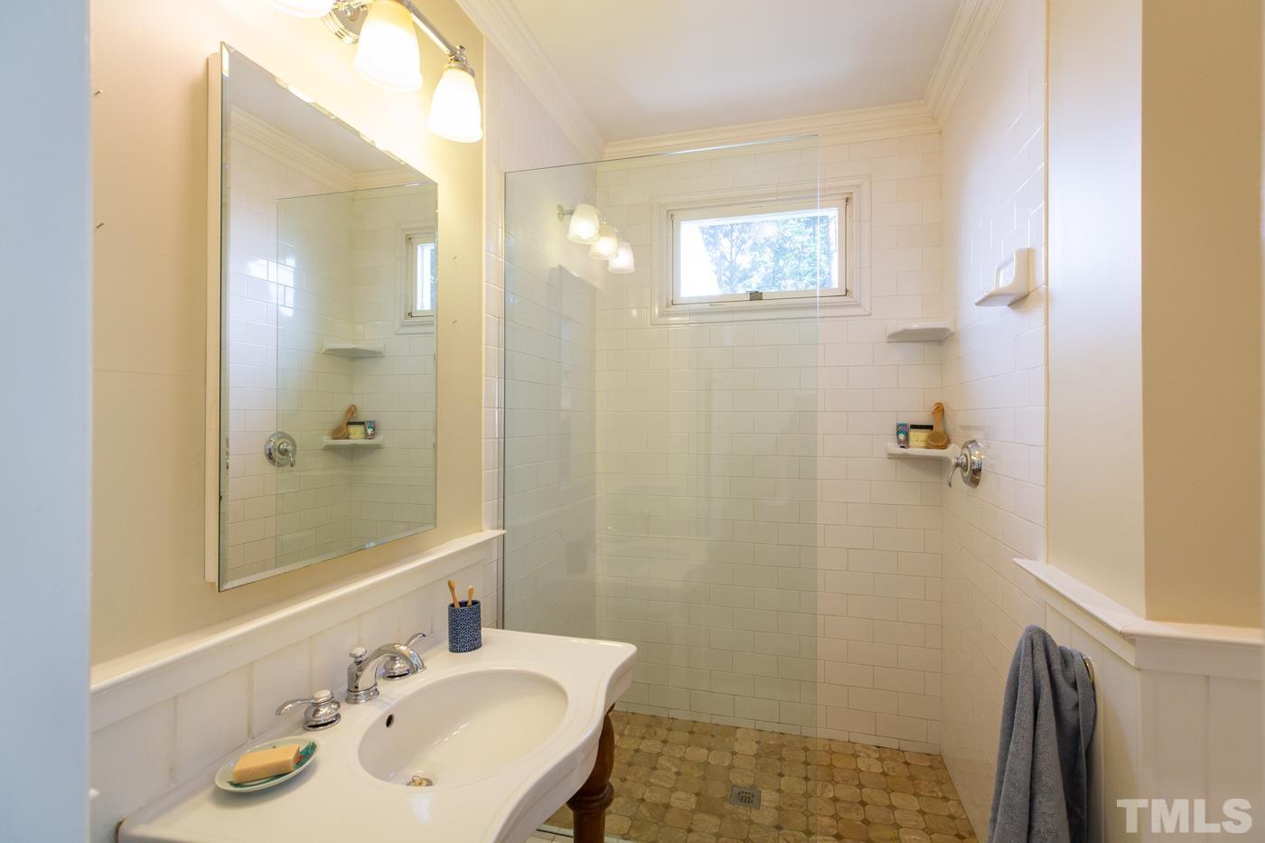 2626 Pickett Road Durham, NC 27705 - Photo 11 of 30 Gallery Image 11