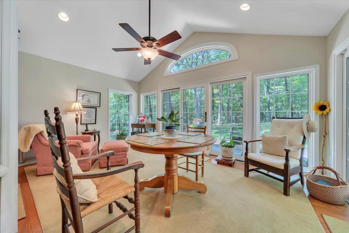 302 Woodland Road Covington, VA 24426 - Photo 17 of 48 32-MIB07323