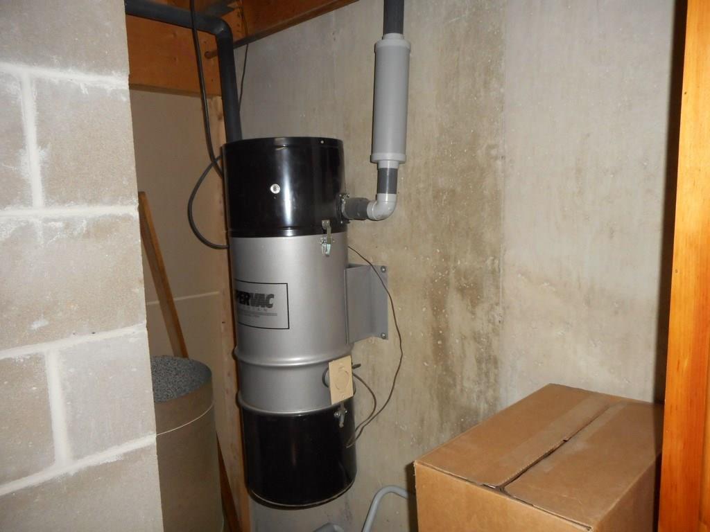 497 Main Road Milford, ME 04461 - Photo 23 of 35 Central vacuum system.