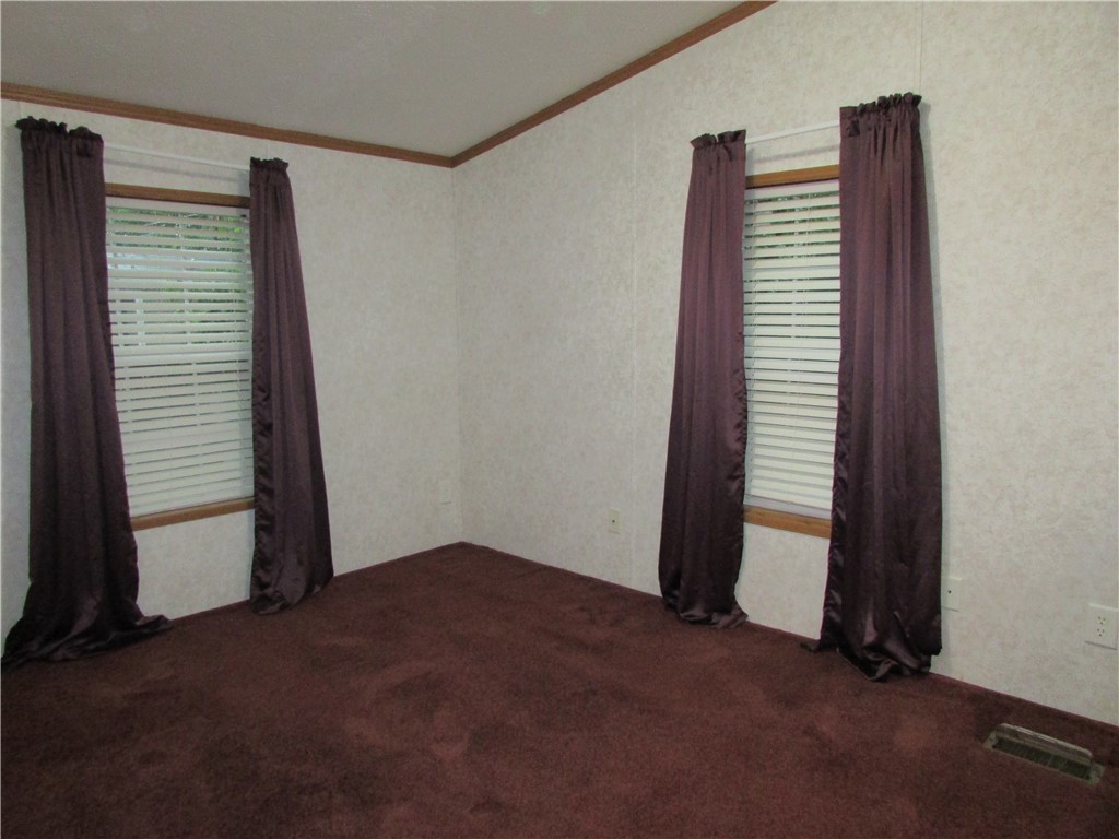13 Glazer Drive Penfield, NY 14625 - Photo 29 of 33 Gallery Image 29