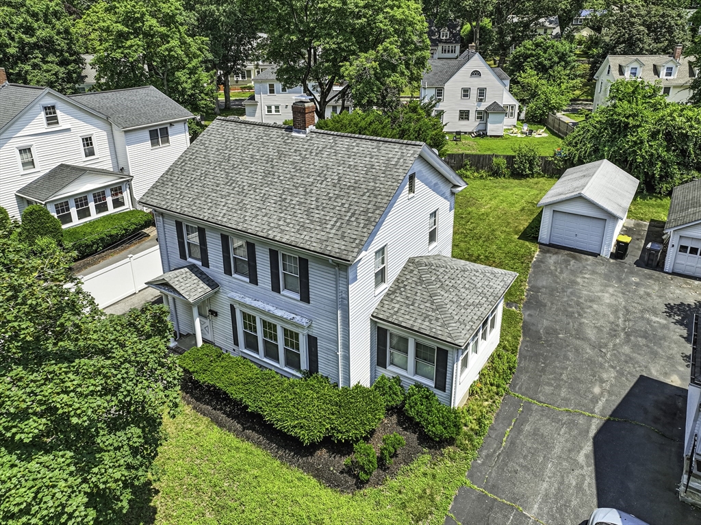 15 Robertson Road Framingham, MA 01702 - Photo 1 of 38 Gallery Image 1
