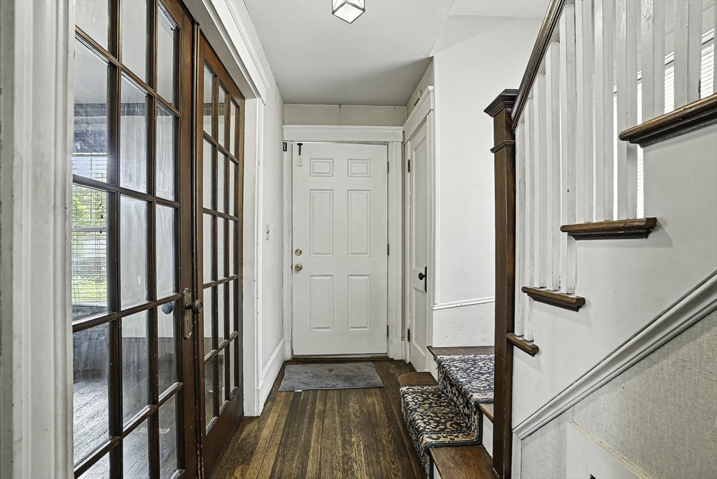 15 Robertson Road Framingham, MA 01702 - Photo 20 of 38 Gallery Image 20