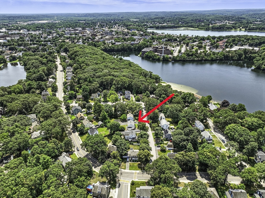 15 Robertson Road Framingham, MA 01702 - Photo 4 of 38 Gallery Image 4