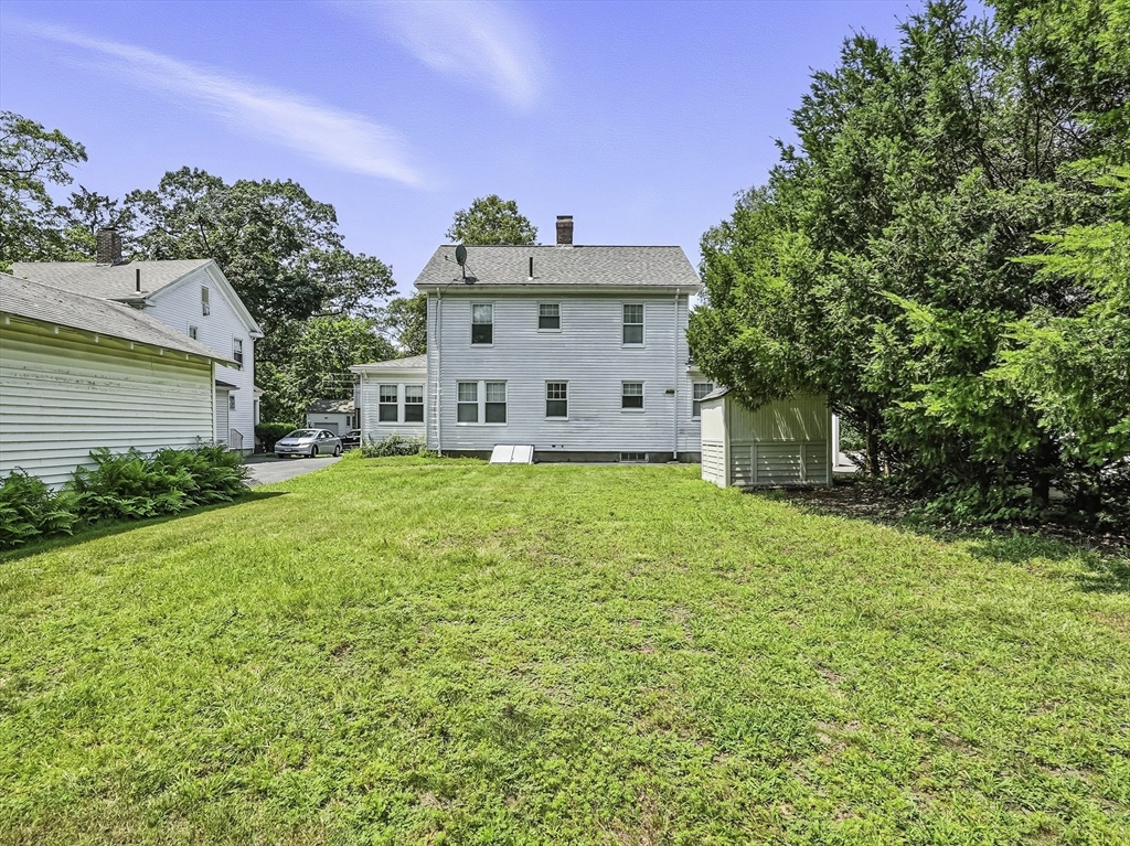 15 Robertson Road Framingham, MA 01702 - Photo 6 of 38 Gallery Image 6