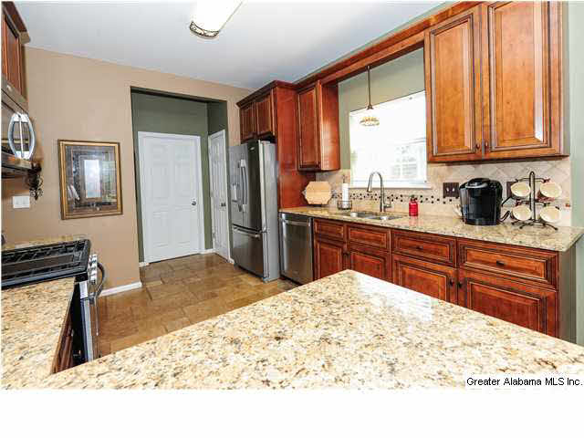 344 Lane Park Trail Alabaster, AL 35114 - Photo 13 of 32