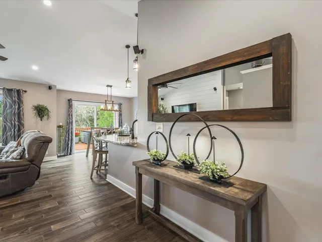 $304,000 | 1464 Chadbourne Drive, Lake Summerset, IL 61019