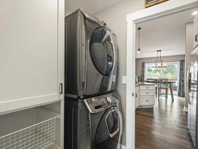 $304,000 | 1464 Chadbourne Drive, Lake Summerset, IL 61019