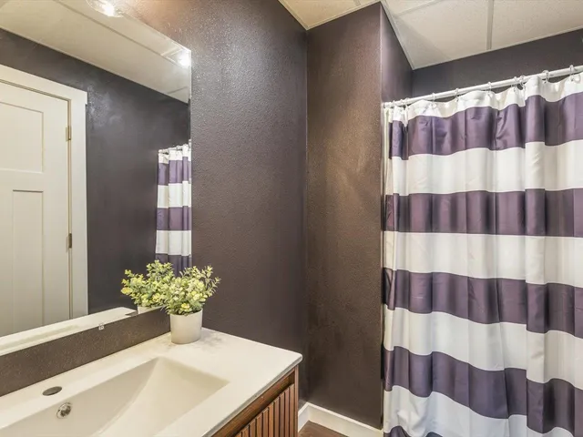 $304,000 | 1464 Chadbourne Drive, Lake Summerset, IL 61019