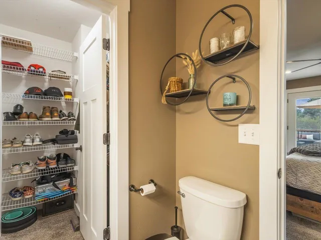 $304,000 | 1464 Chadbourne Drive, Lake Summerset, IL 61019