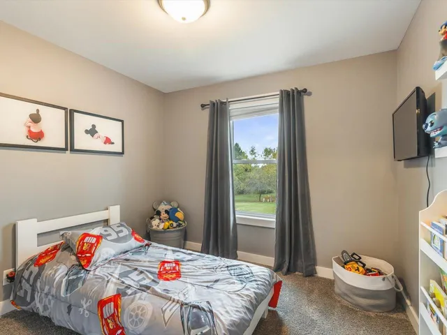 $304,000 | 1464 Chadbourne Drive, Lake Summerset, IL 61019