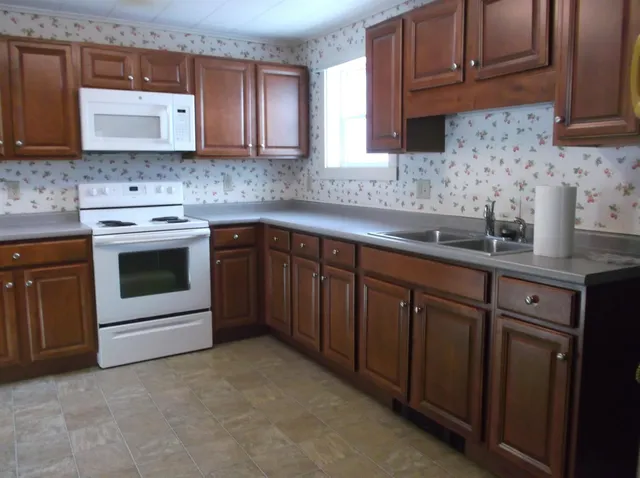 $1,850 | 37-1 Upper Welden Street, St. Albans, VT 05478