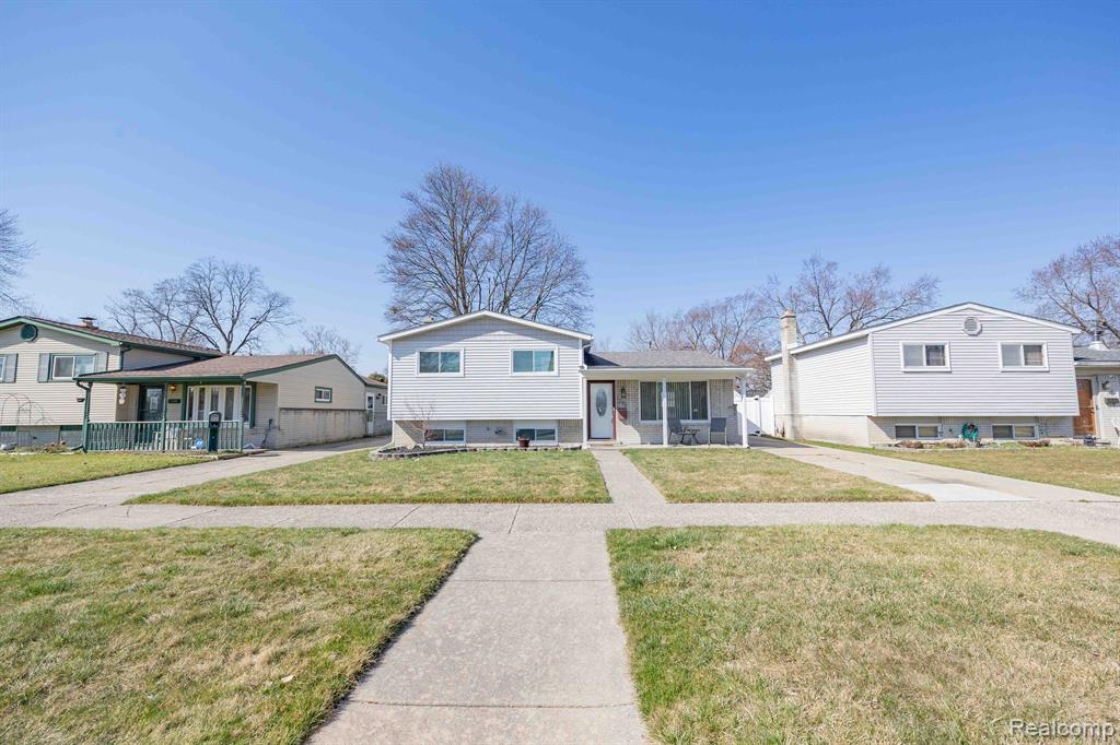 1286 South Henry Ruff Road Westland, MI 48186 - Photo 36 of 36