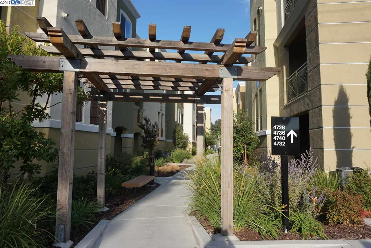 4728 Norris Canyon Road, Unit 205 San Ramon, CA 94583 - Photo 3 of 18 a view of water fountain in front of building