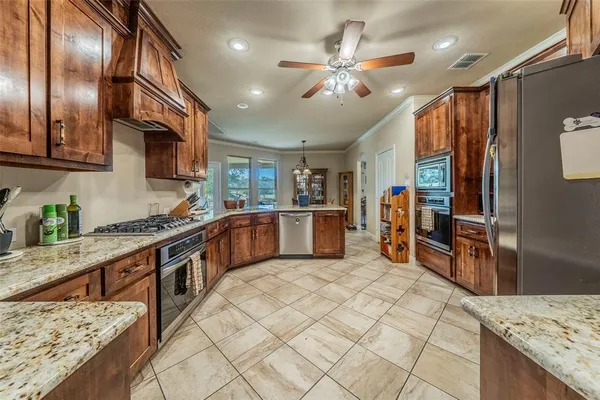 $720,000 | 2852 Sonterra Drive, Cedar Hill, TX 75104