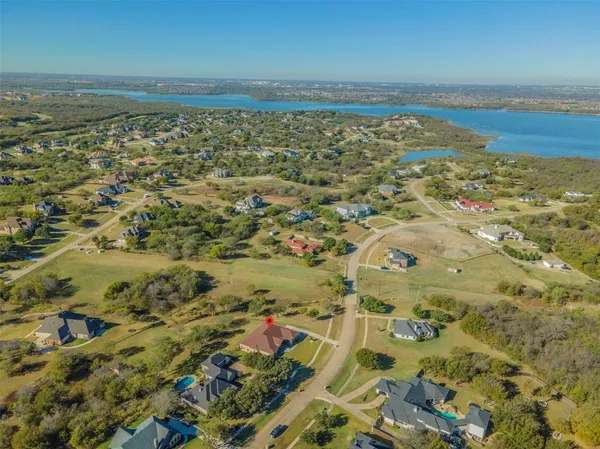 $720,000 | 2852 Sonterra Drive, Cedar Hill, TX 75104