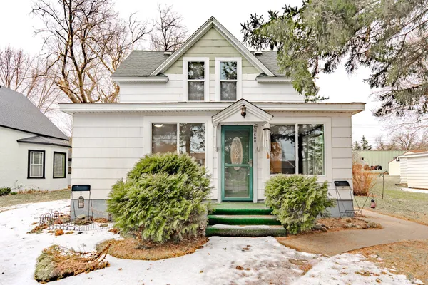 $225,000 | 508 6th Street Northeast, Little Falls, MN 56345