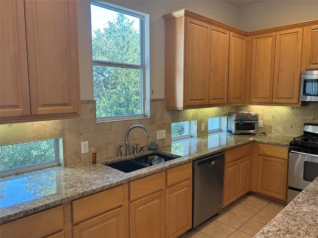 $3,900 | 6705 Fort Davis Cove, Unit A, Austin, TX 78731