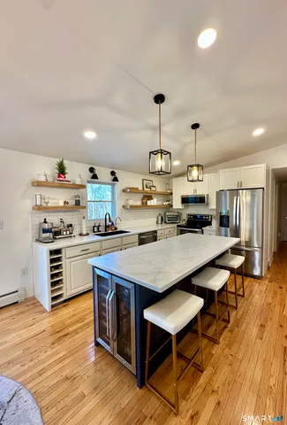 $600,000 | 113 South King Street, Danbury, CT 06811