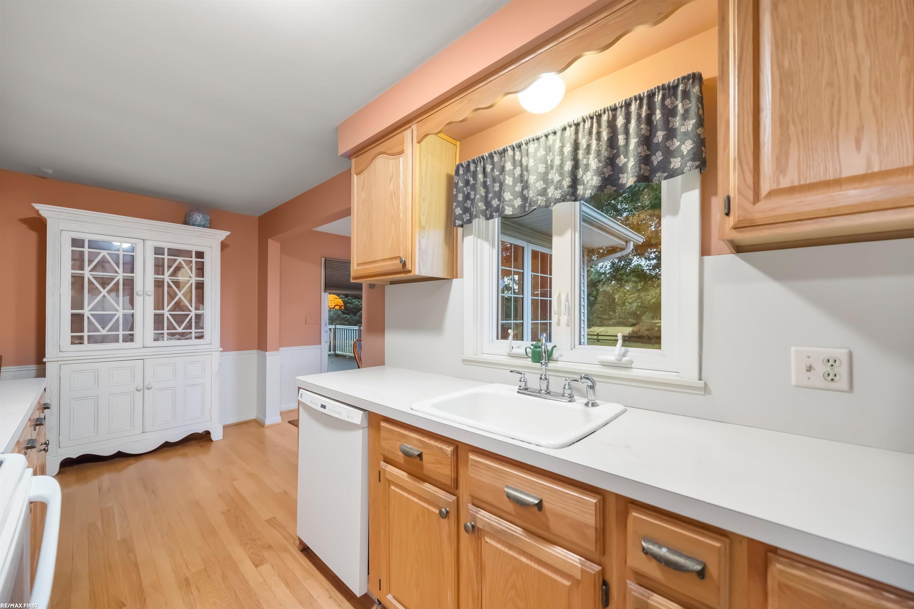13912 22 Mile Road Utica, MI 48315 - Photo 10 of 44