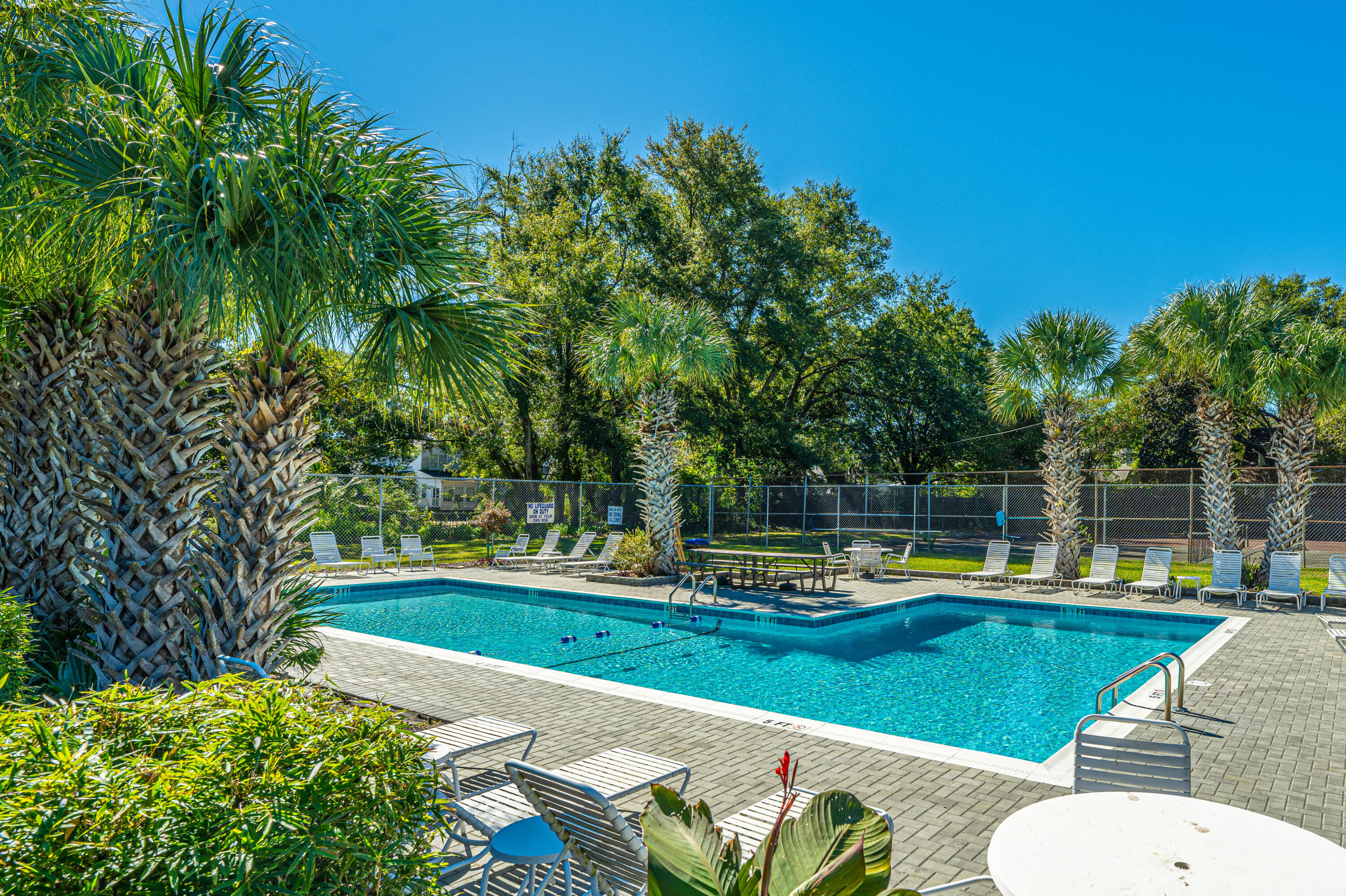 713 Center Street Mount Pleasant, SC 29464 - Photo 25 of 35 WaterwayArms001