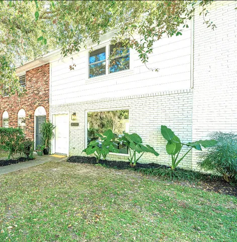 $3,600 | 713 Center Street, Mount Pleasant, SC 29464