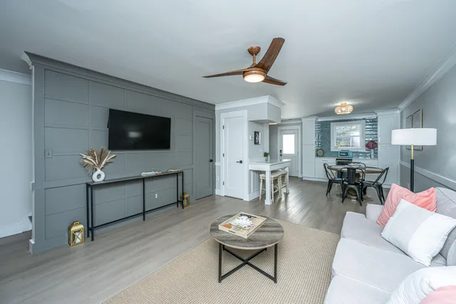 $3,600 | 713 Center Street, Mount Pleasant, SC 29464