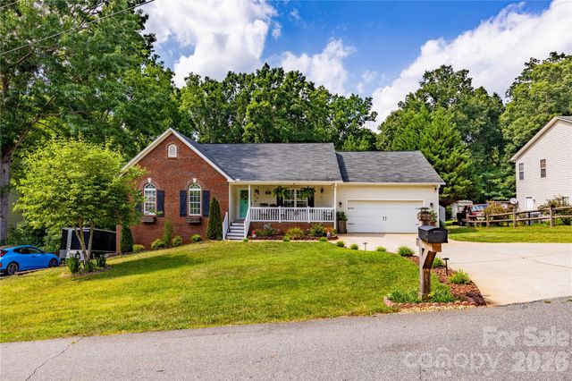 $394,500 | 173 Ruthaven Drive, Bessemer City, NC 28016