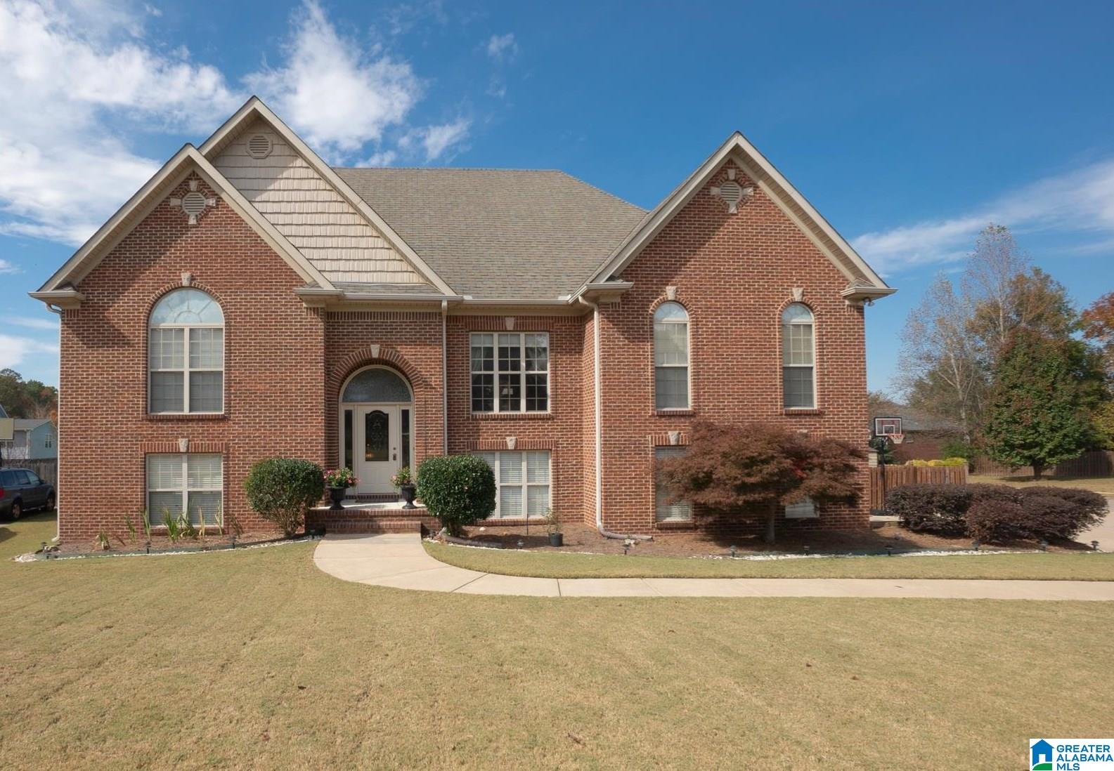 400 Cornwall Drive Alabaster, AL 35114 - Photo 1 of 36
