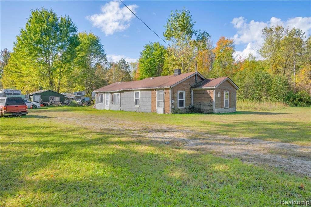 6417 Dove Road Smiths Creek, MI 48074 - Photo 1 of 17