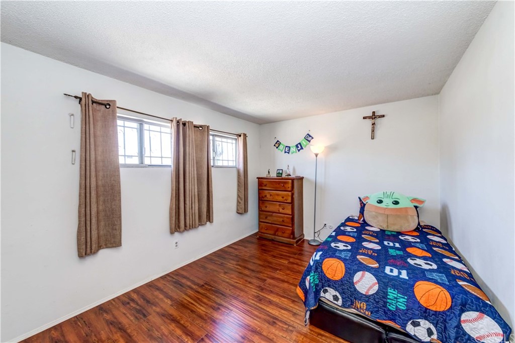 47 Paradise Valley South Carson, CA 90745 - Photo 25 of 40