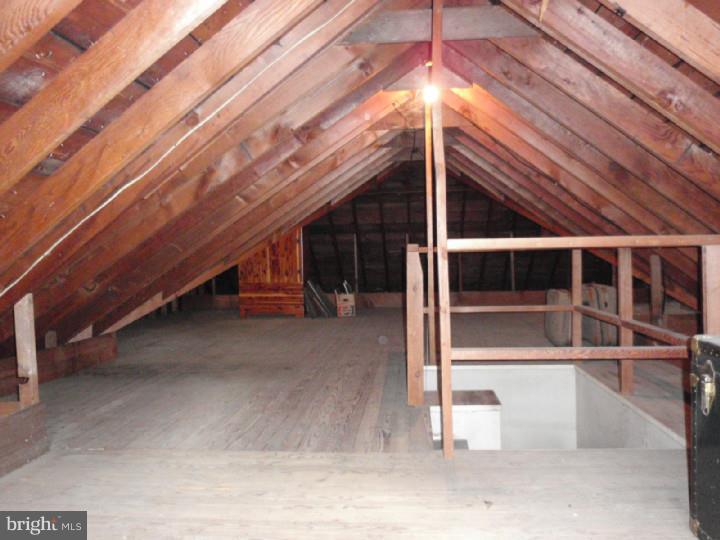 354 Williams Road Wynnewood, PA 19096 - Photo 18 of 21 Loft