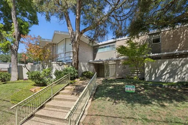 $380,000 | 3321 Cole Avenue, Unit 116, Dallas, TX 75204