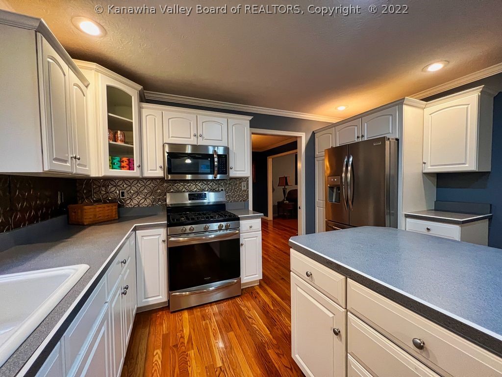 1024 Ridgemont Drive Elkview, WV 25071 - Photo 14 of 50 Gallery Image 14
