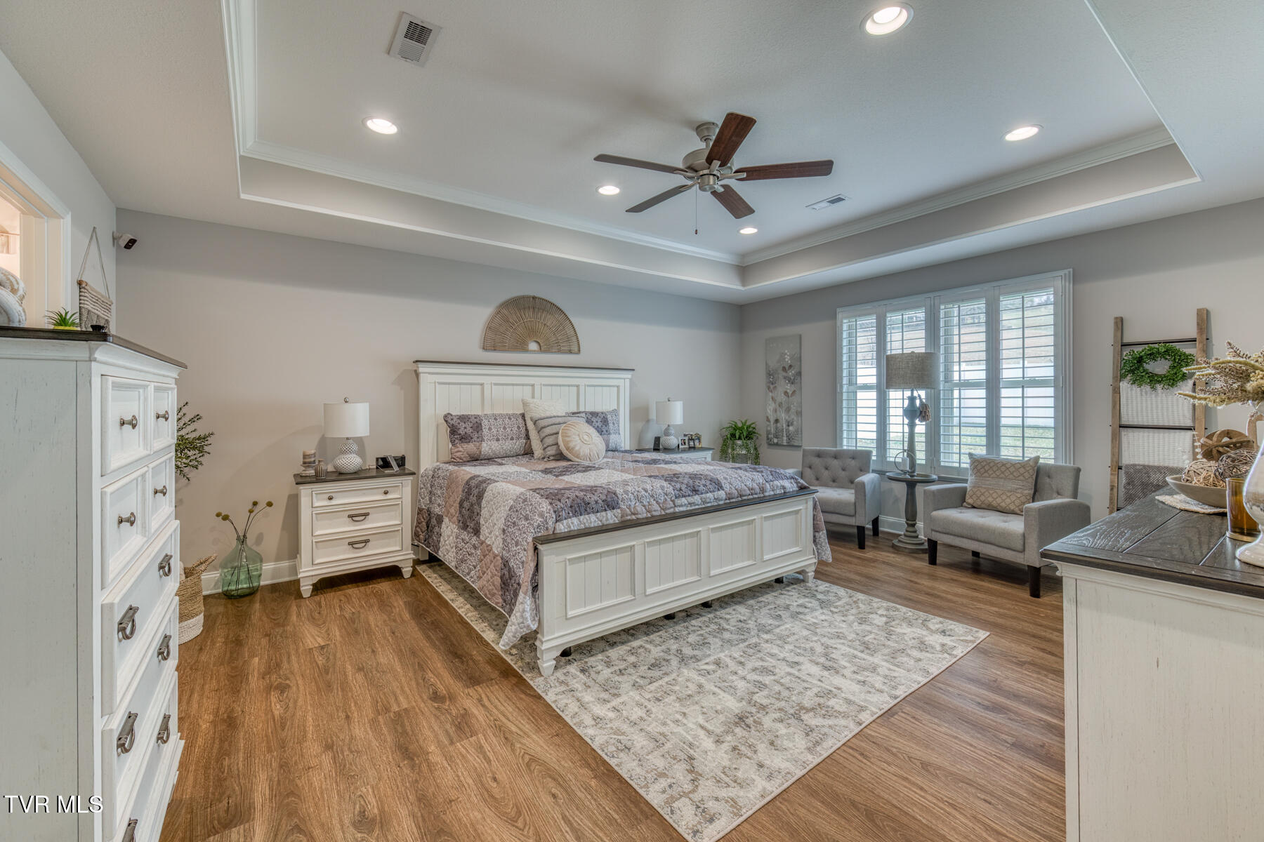 114 Ervin Loop Erwin, TN 37650 - Photo 20 of 40 114 Ervin Loop-18