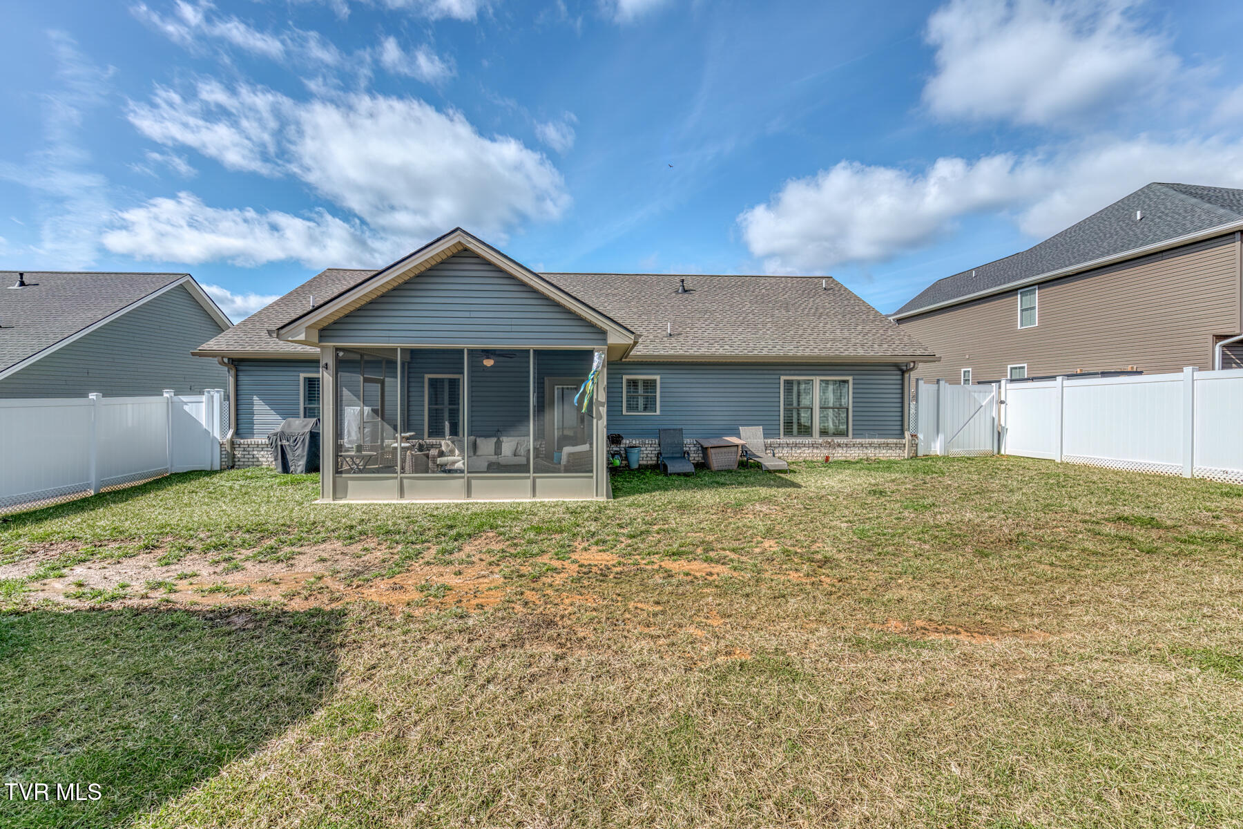 114 Ervin Loop Erwin, TN 37650 - Photo 38 of 40 114 Ervin Loop-36