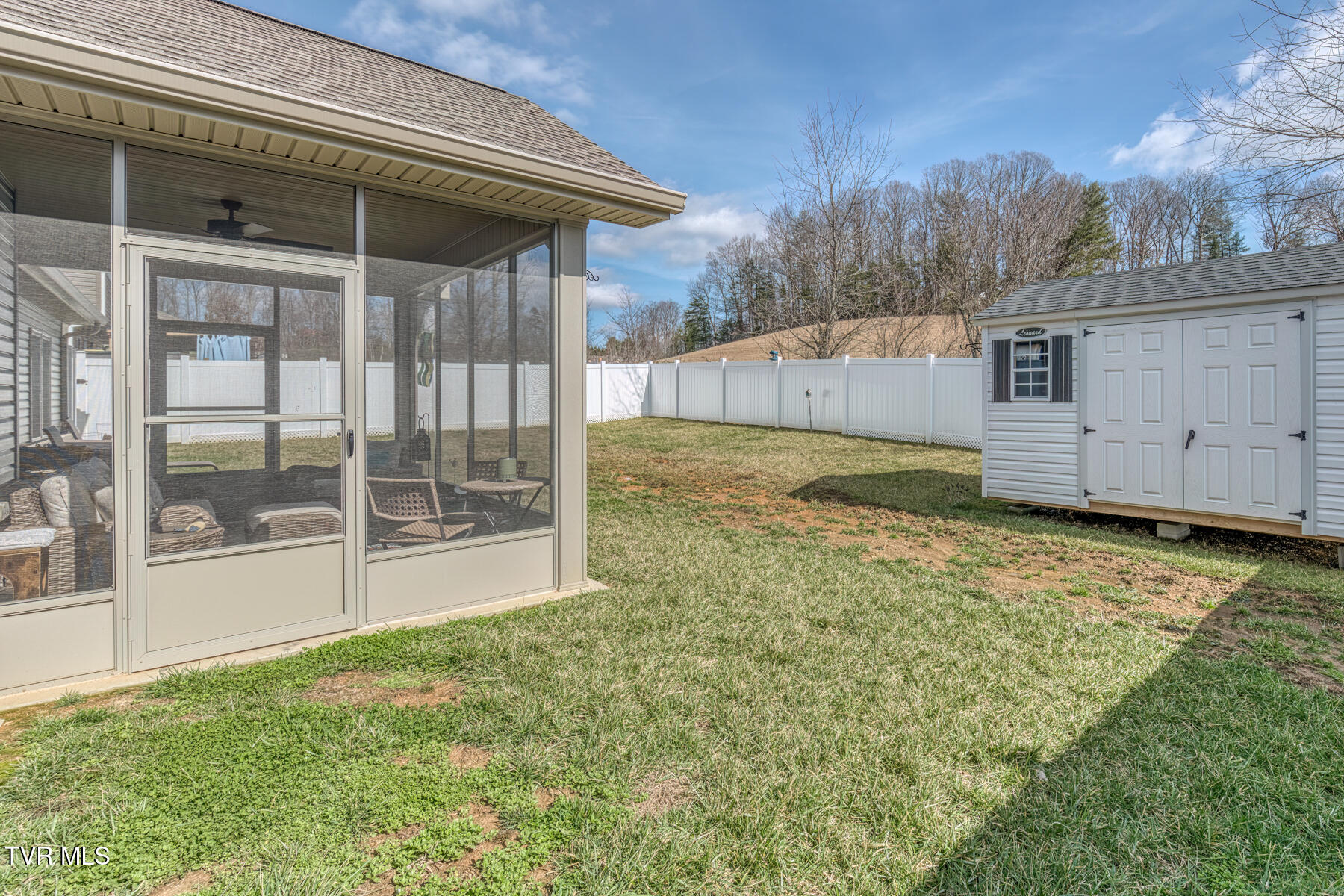 114 Ervin Loop Erwin, TN 37650 - Photo 39 of 40 114 Ervin Loop-37