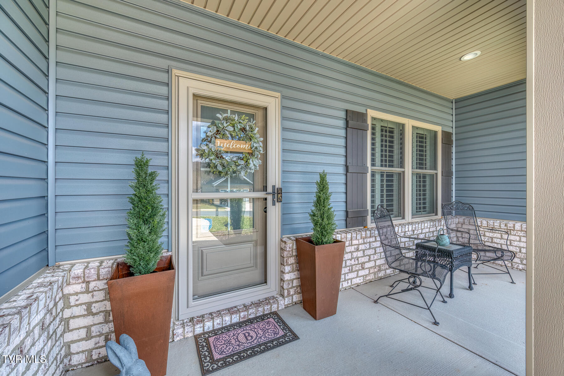 114 Ervin Loop Erwin, TN 37650 - Photo 6 of 40 114 Ervin Loop-4