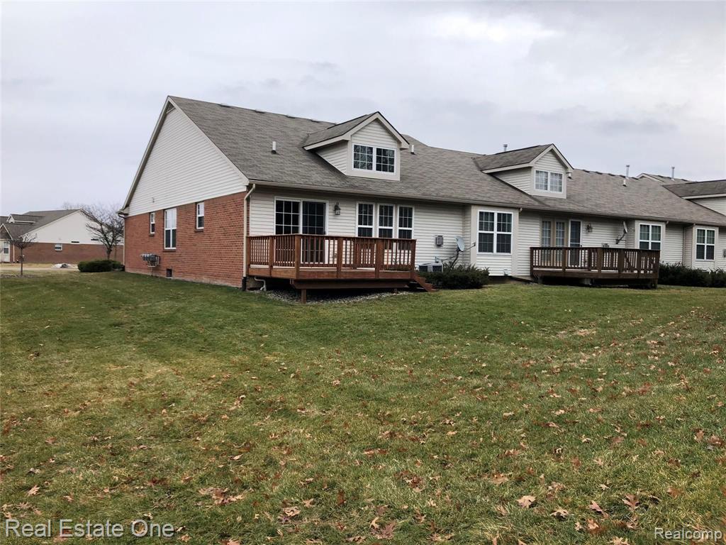 1856 Genoa Circle, Unit 40 Howell, MI 48843 - Photo 7 of 41